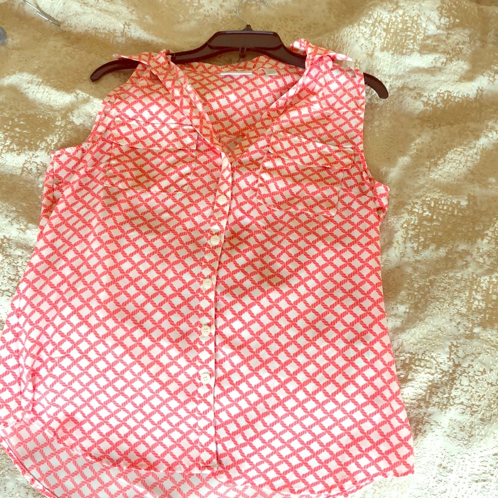 NYC No sleeve blouse